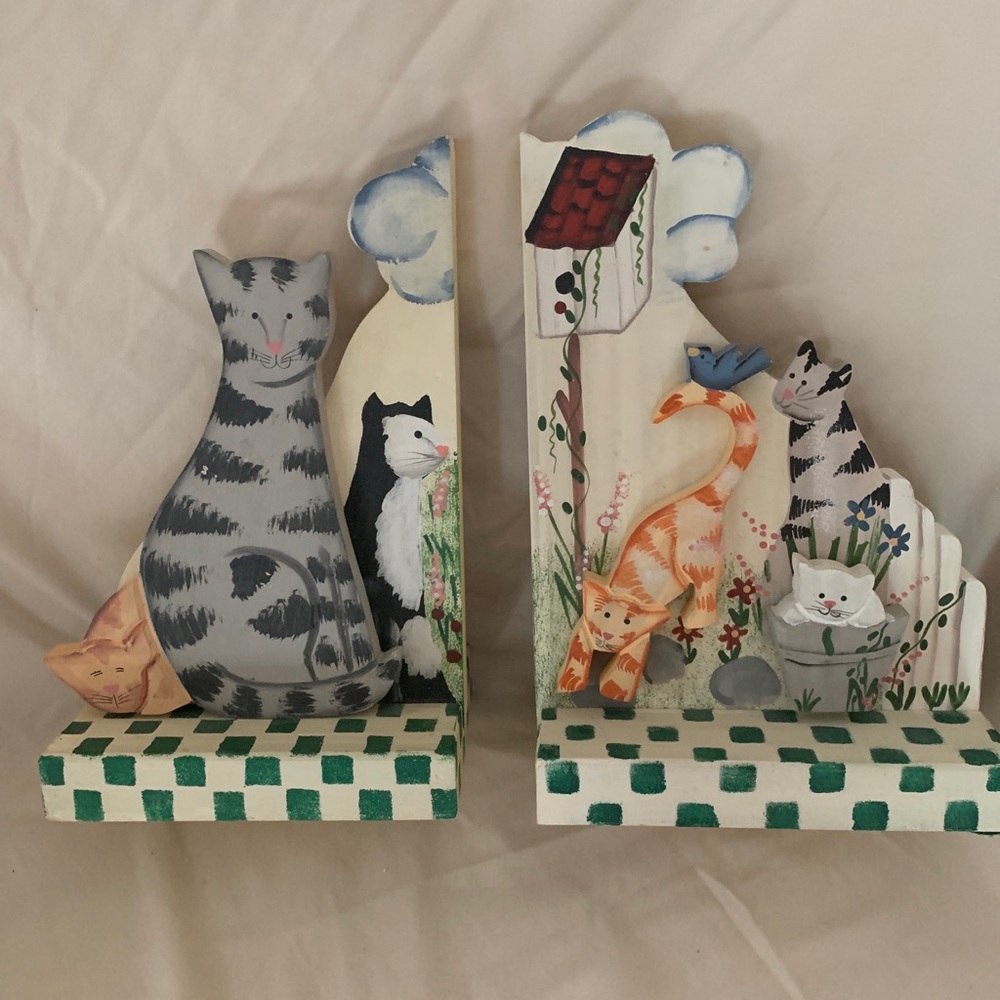 Kitty cat painted wooden bookends 1997